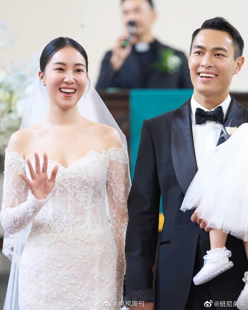 杨佑宁在今天与妻子完成婚礼看现场图很浪漫很幸福