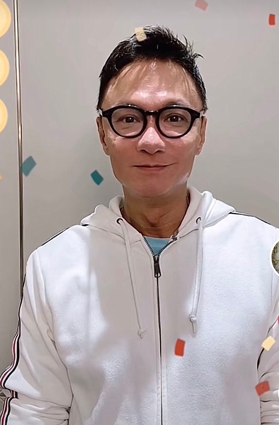 老戏骨林俊贤罕晒旧照,虽青涩也难掩帅气依旧,令人梦回李世民