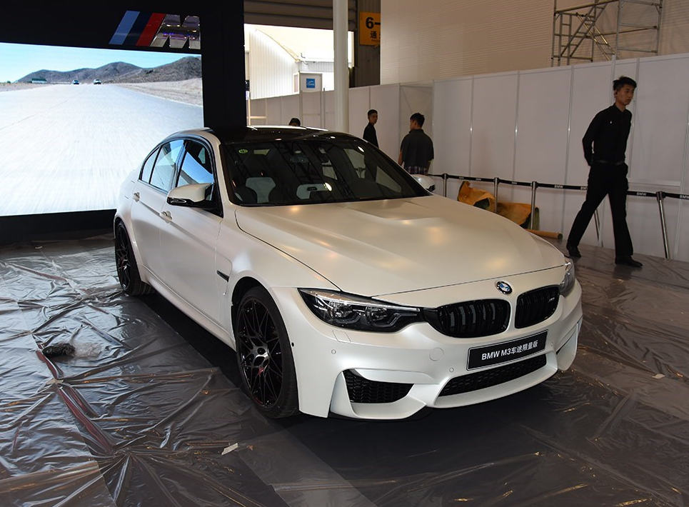 宝马又来"搞事",新车远胜奔驰amg,3.0t爆450马力,4.1s破百