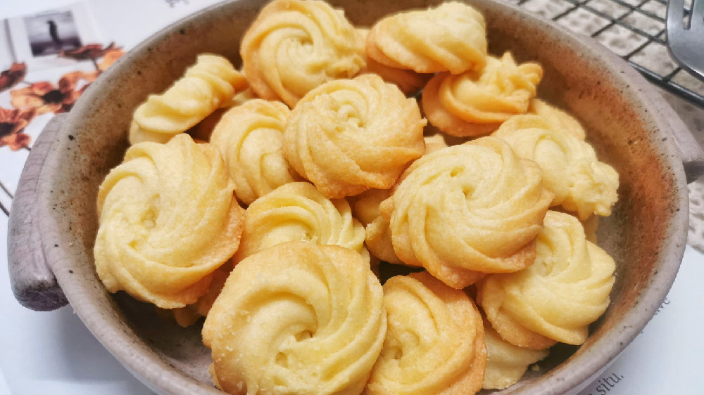 艾金角色与事件解析 诺亚之心苹果曲奇奇遇 电影薛定谔的猫剧情介绍