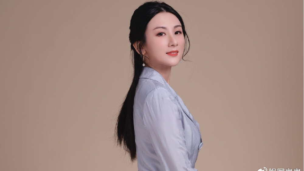 太合签约作词人尹约携手《乘风2024》独家定制词作唱响舞台|孙夏铃|韩雪|Yamy郭颖|周深|节目_新浪新闻