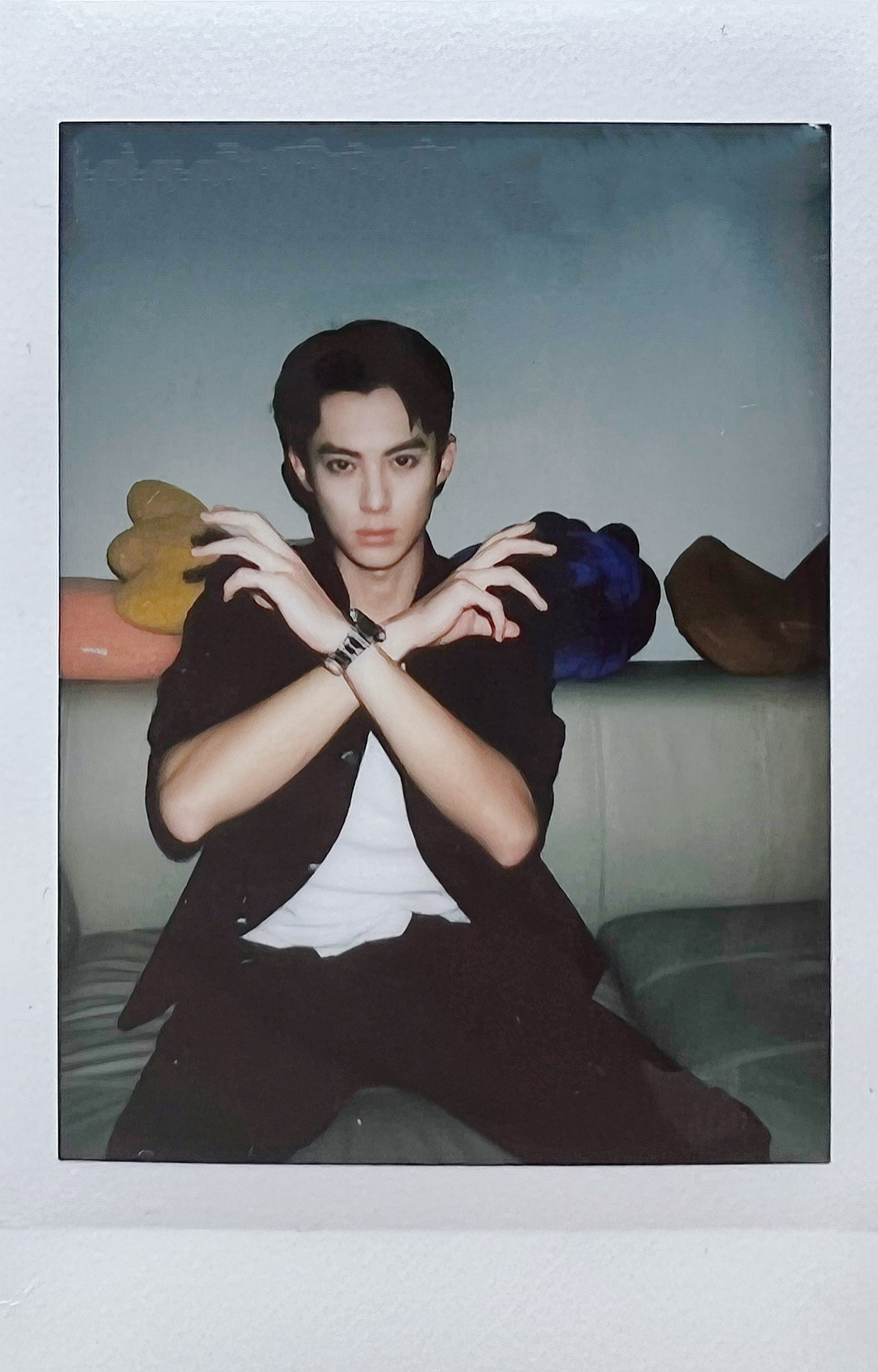 王鹤棣拍立得合集