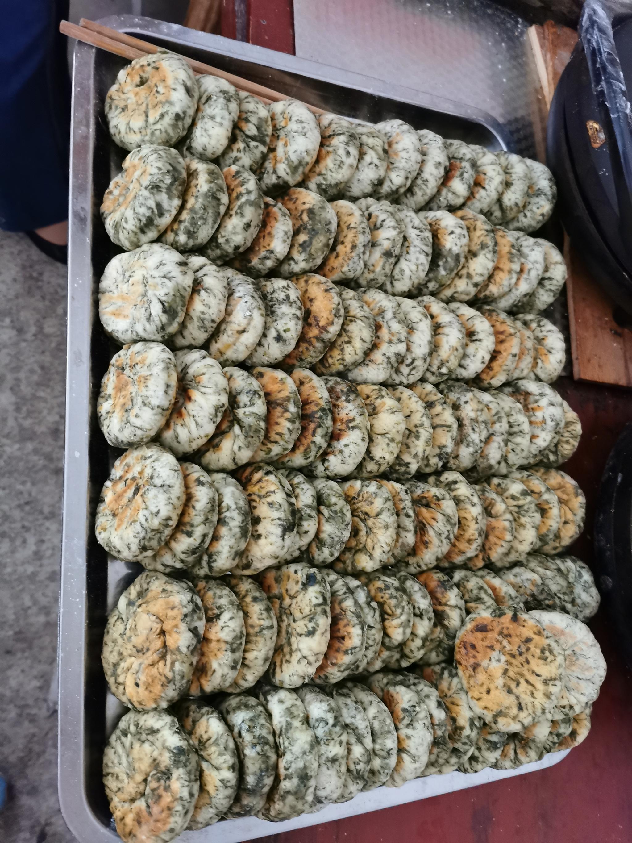 蒿子馍尝一口春天的味道