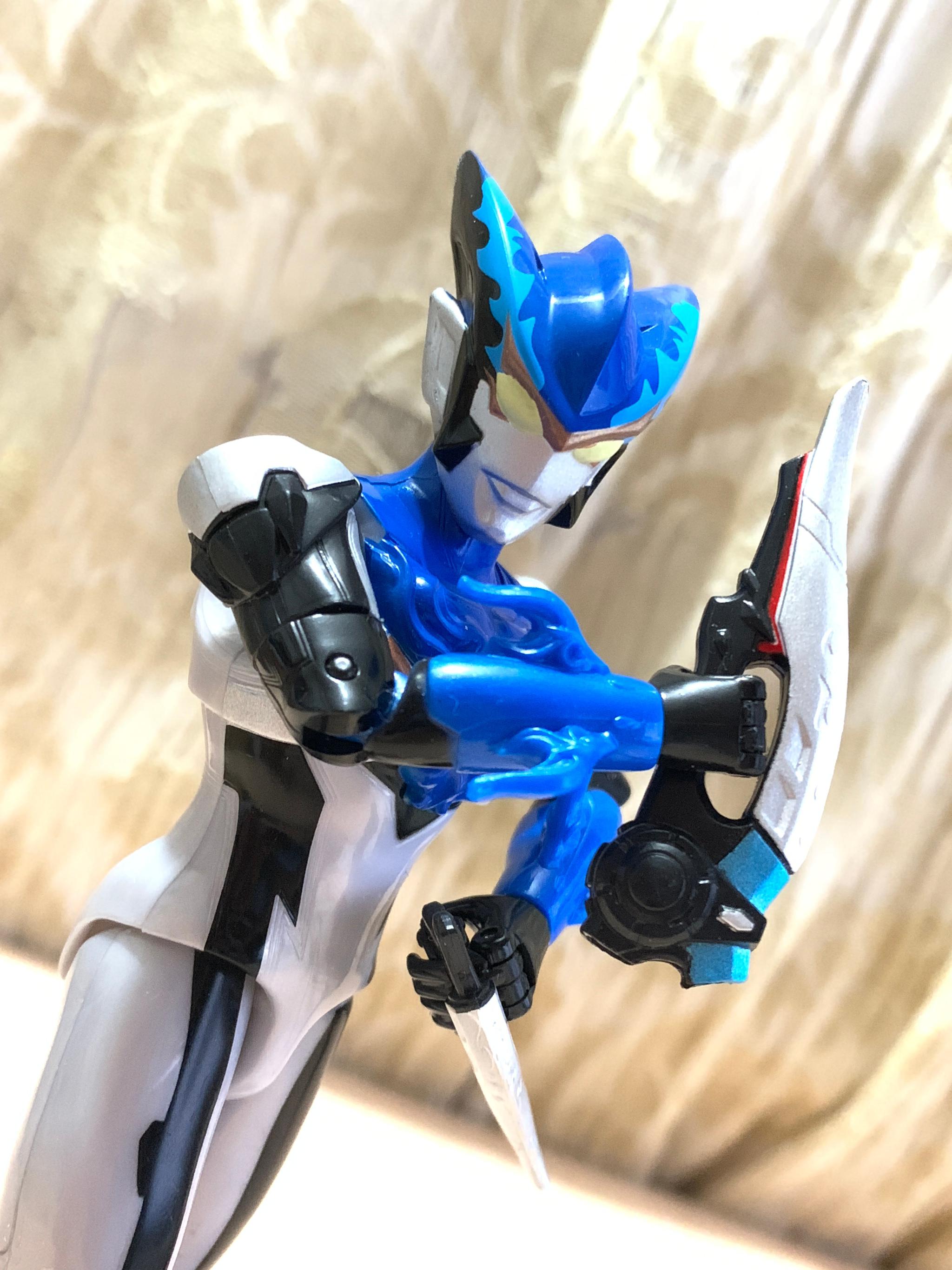 玩具反斗城限定国代原创的豪华版uaf罗索奥特曼跃水形态和布鲁奥特曼