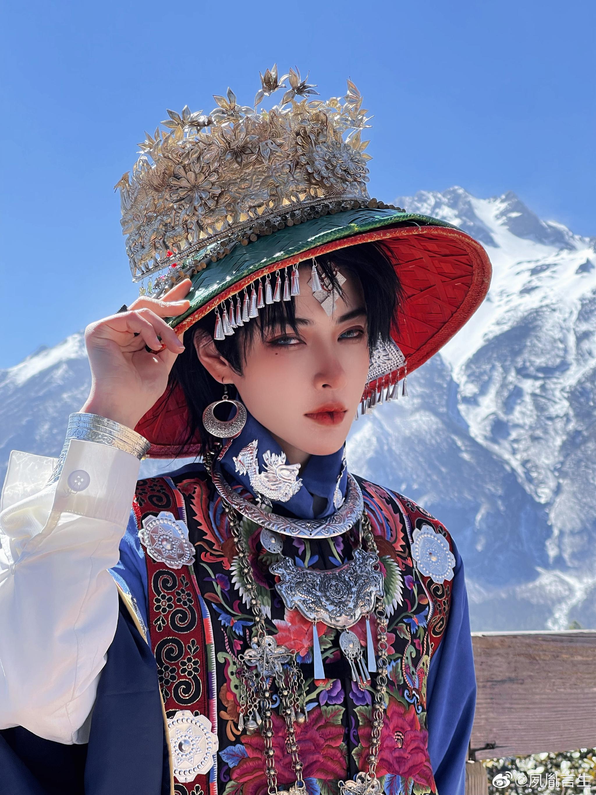 在线征集一位阿妹和我情歌对唱 啊,明明是出去玩的