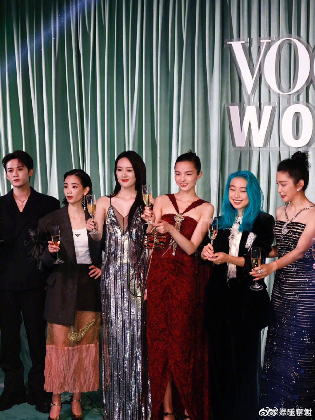 VOGUE晚宴内场……__财经头条