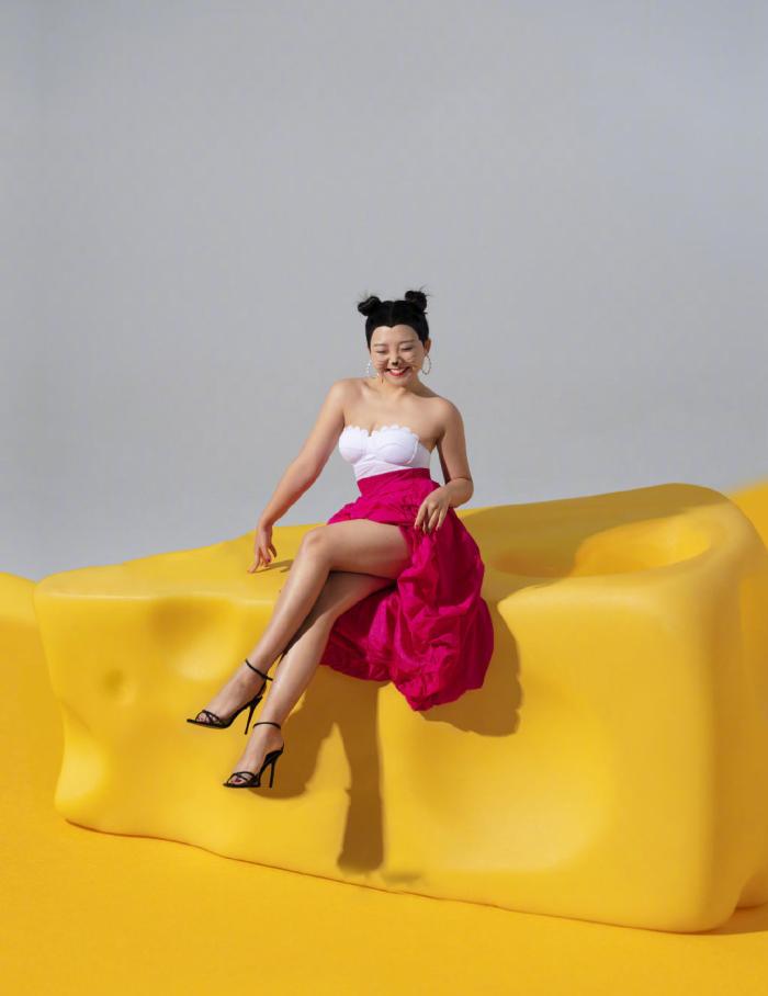 网红辣目洋子上了《男人装》,别样的极致美丽,拥有完美身材比例__财经