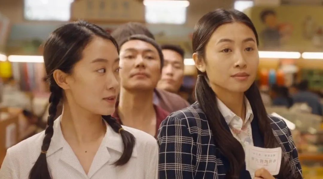 《你好,李焕英》张小斐走红了,也别忘了她的"死对头"韩云云