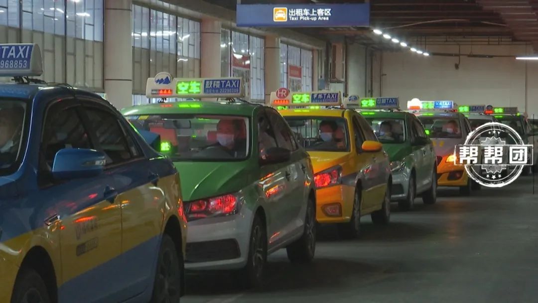 福州多位的哥急了：未到报废年限的出租车却被停表、要求更新？休闲区蓝鸢梦想 - Www.slyday.coM