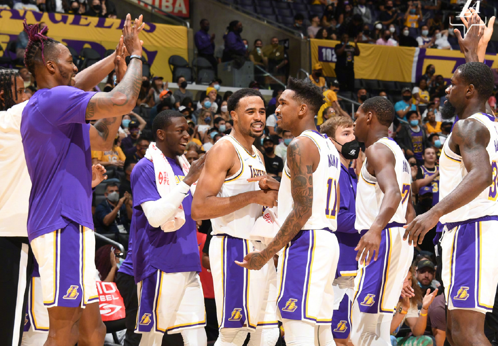 3年3200万美元,成为湖人牺牲品!老詹想带队夺冠,还要送走一人休闲区蓝鸢梦想 - Www.slyday.coM 3年3200万美元,成为湖人牺牲品!老詹想带队夺冠,还要送走一人休闲区蓝鸢梦想 - Www.slyday.coM