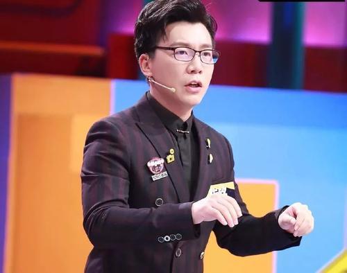 奇葩说接连爆冷前年度冠军陈铭止步四强他输得冤不冤