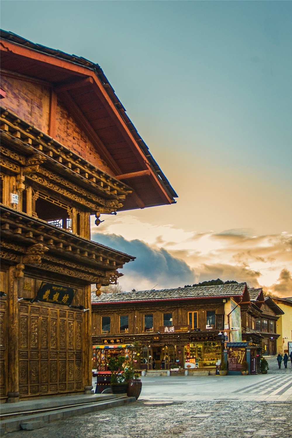 香格里拉的灵魂安放所独克宗古城