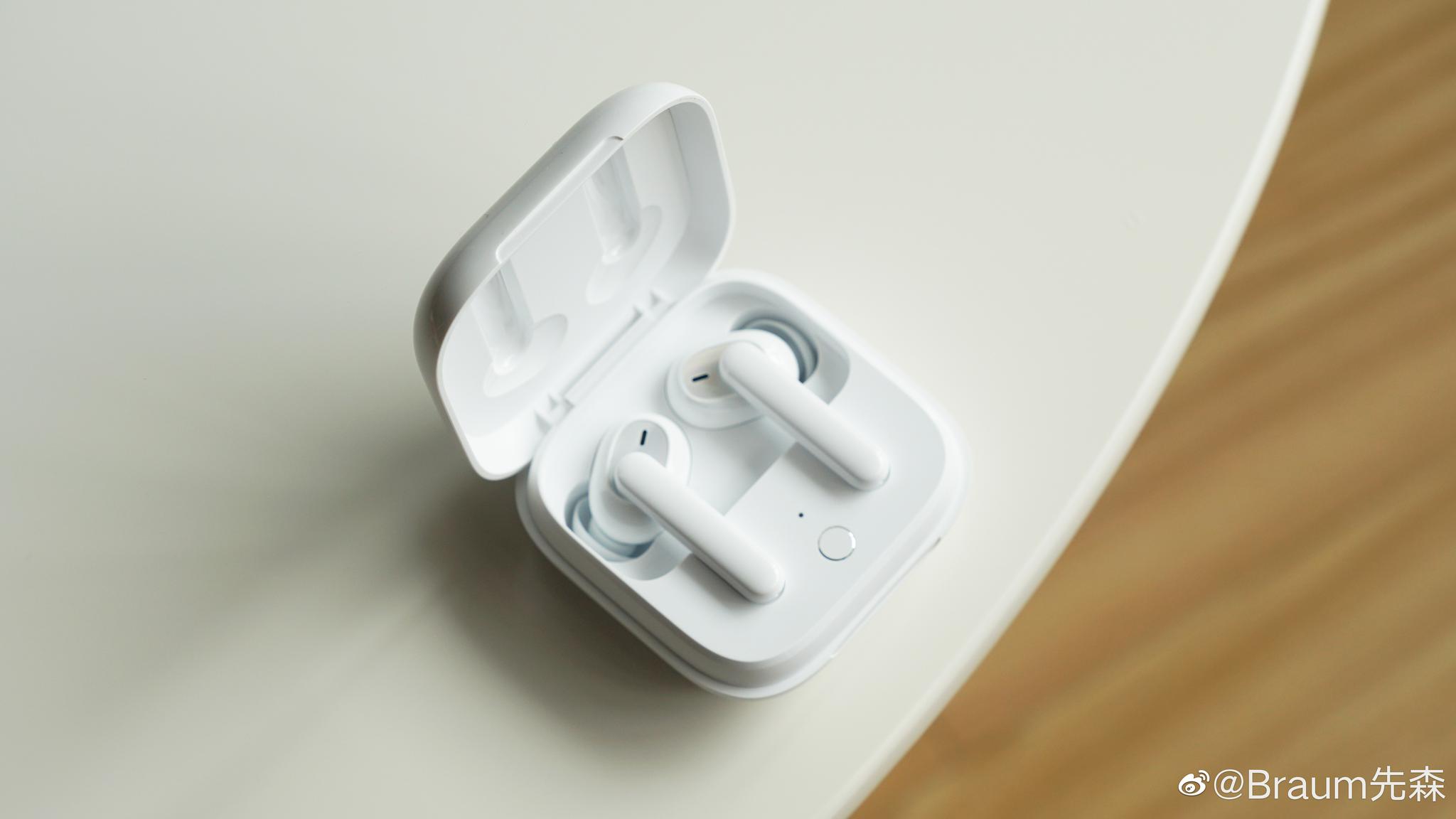 说一下oppoencow51我觉得绿厂做耳机定位还挺准的