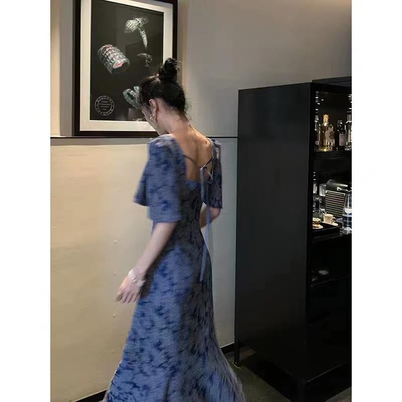 碎花裙穿搭法则,诸多明星爱豆,教你拿捏春日氛围感休闲区蓝鸢梦想 - Www.slyday.coM 碎花裙穿搭法则,诸多明星爱豆,教你拿捏春日氛围感休闲区蓝鸢梦想 - Www.slyday.coM