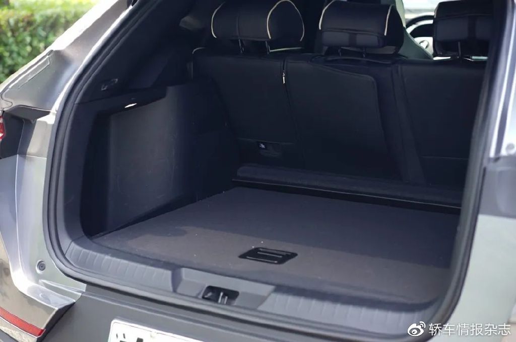 挑战排头兵胜算几何？深蓝S7 vs 宋PLUS DM-i