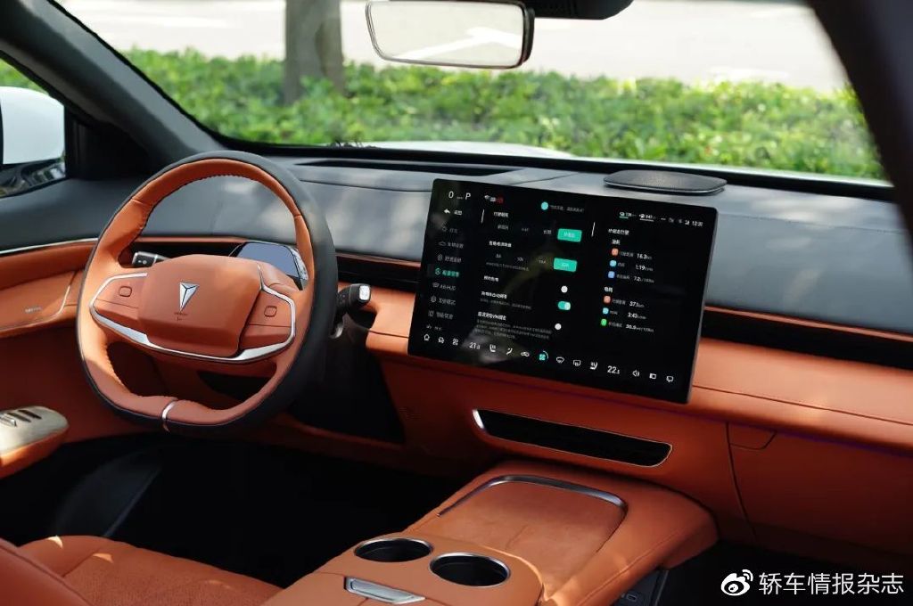 挑战排头兵胜算几何？深蓝S7 vs 宋PLUS DM-i