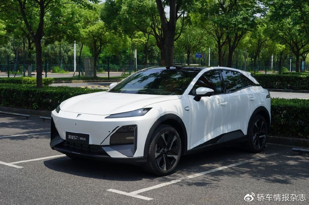 挑战排头兵胜算几何？深蓝S7 vs 宋PLUS DM-i