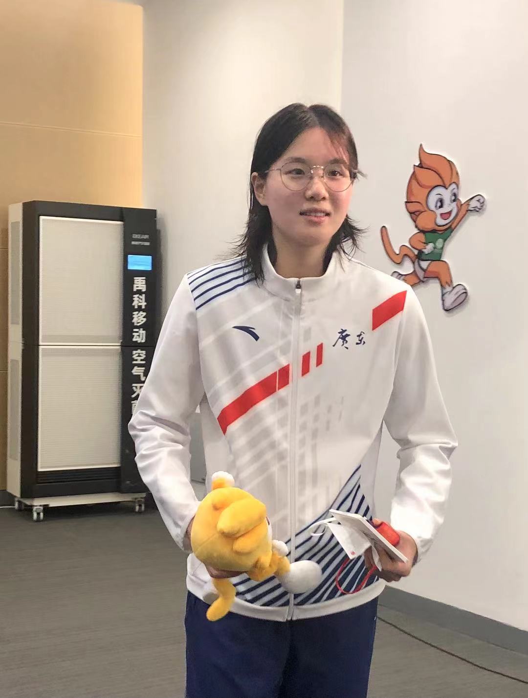 【全运会】汤慕涵破200自全国纪录,陈俊儿夺广东男子游泳首金