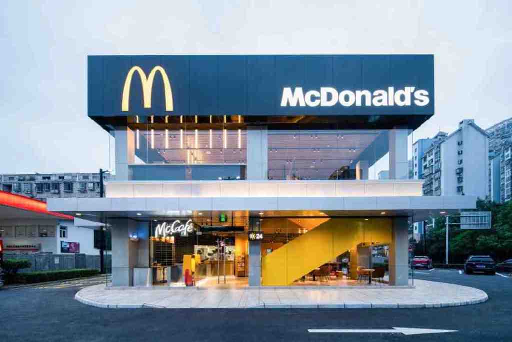 麦当劳又被“绿”了！新一代减碳餐盘将在全国铺开__财经头条