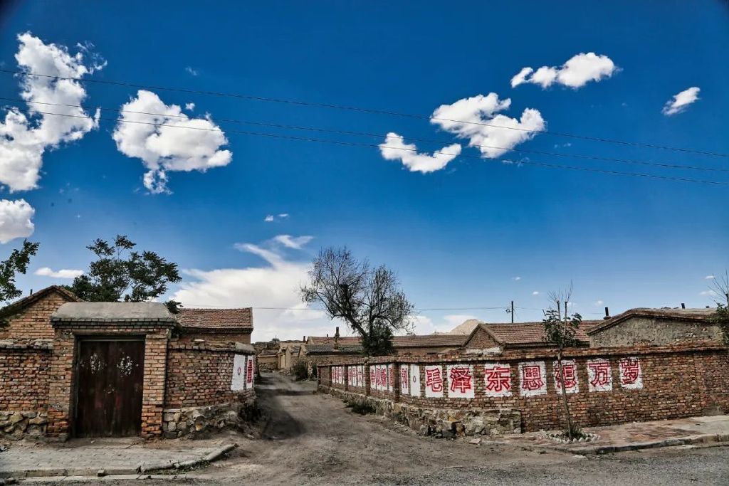 在宁夏拍摄！电影《万里归途》9月30日上映休闲区蓝鸢梦想 - Www.slyday.coM