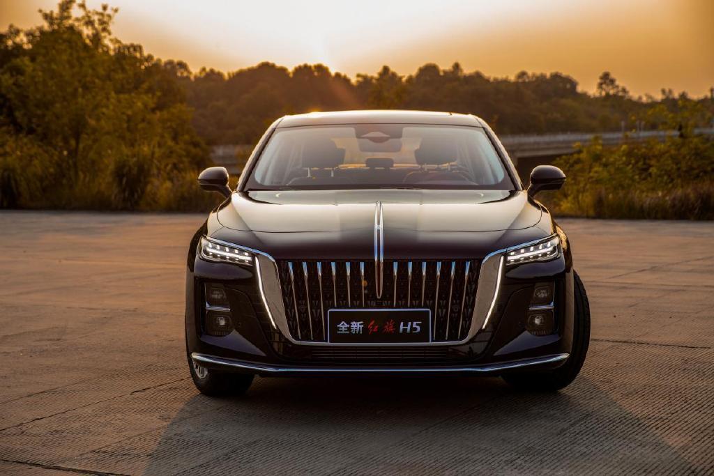 真正的国产豪车获得三车连碰全优网友这才是国车安全