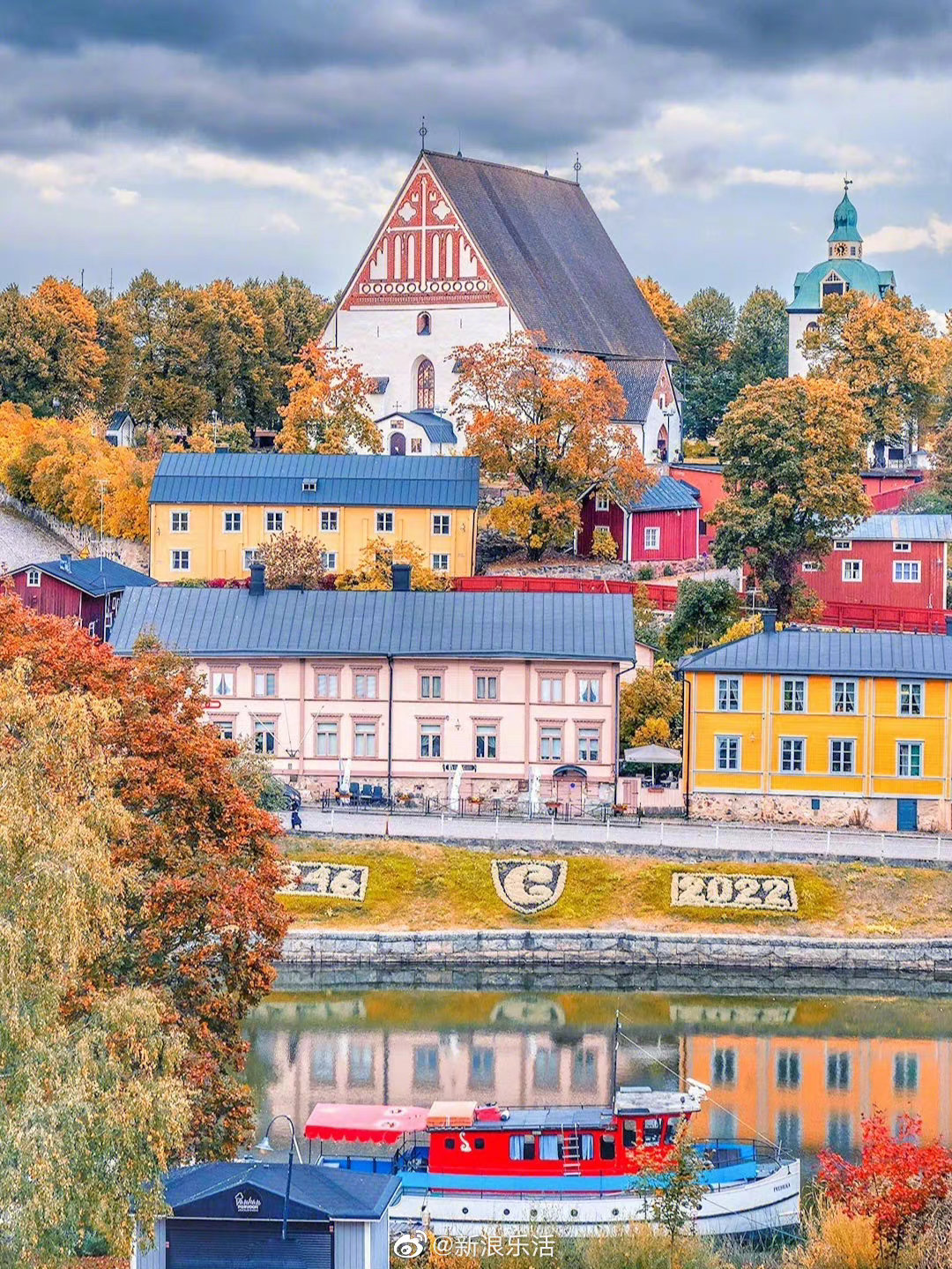 芬兰波尔沃住进动漫里的童话小镇