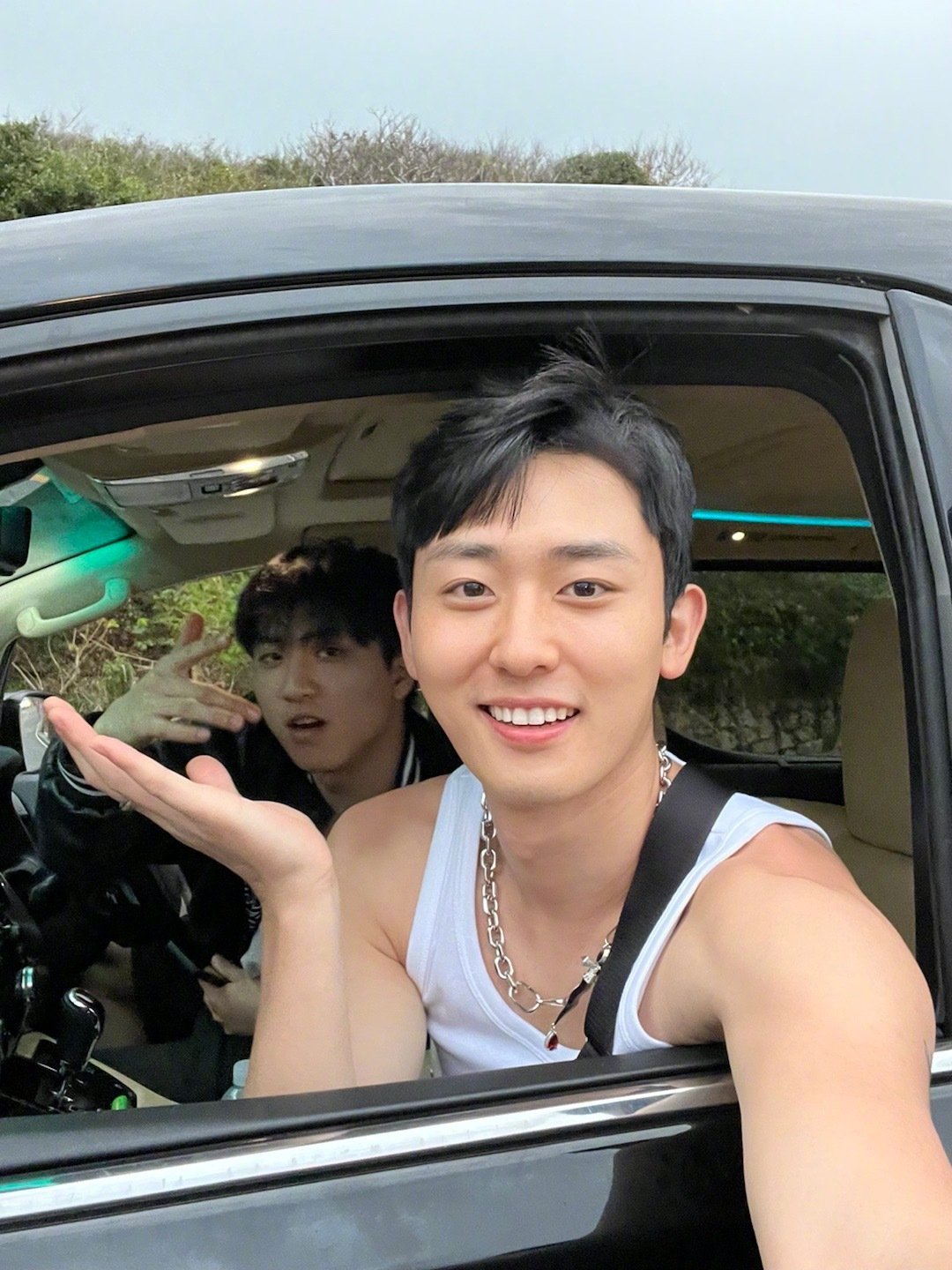 小来哥和男孩子