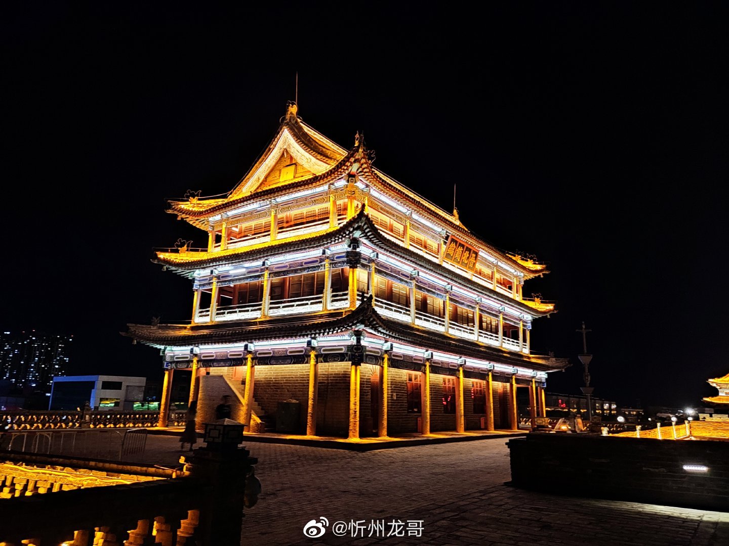 第一次近距离拍忻州古城北城门楼