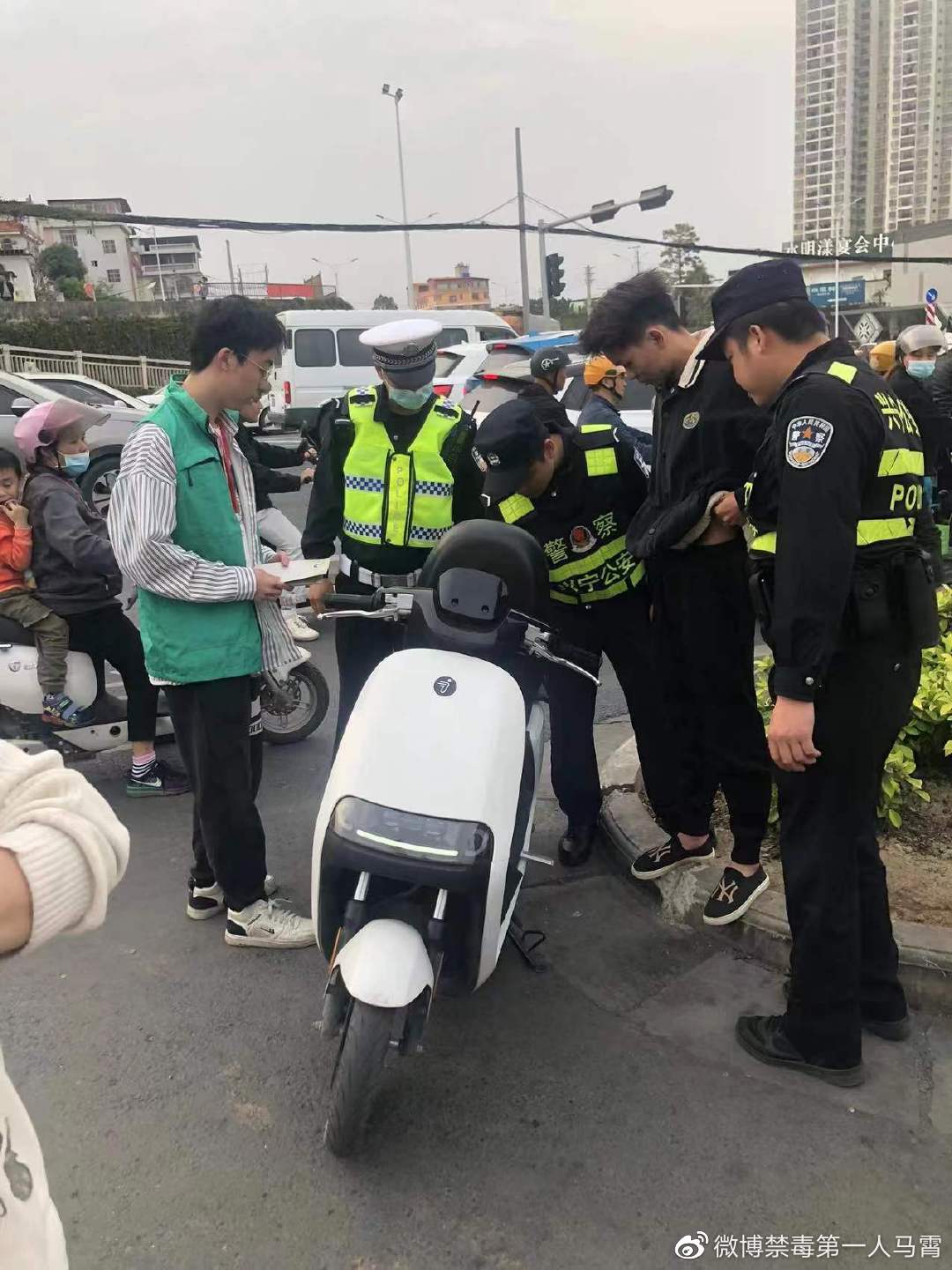 珍爱生命,远离毒品,拒绝毒驾__财经头条