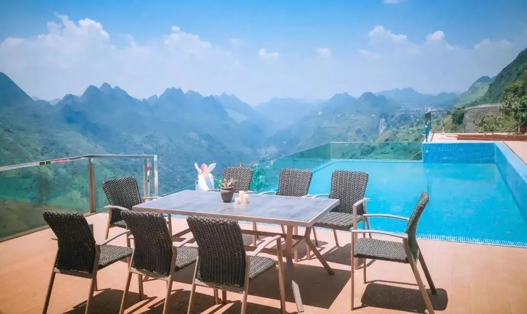 【特惠民宿】够野够网红！这个悬崖民宿，去100次也不够休闲区蓝鸢梦想 - Www.slyday.coM