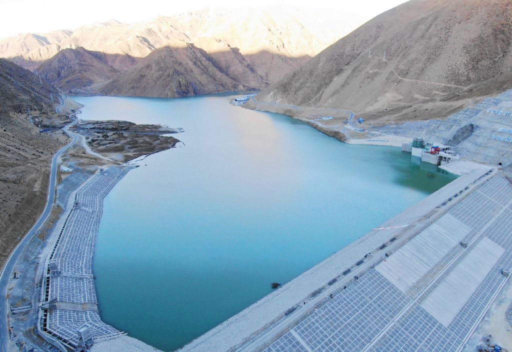 国家重大水利工程西藏湘河水利枢纽生态鱼道建设全线贯通!__财经头条