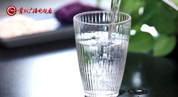 人类喝水的漫长历史，你知道多少？原来这样的水才是好水！休闲区蓝鸢梦想 - Www.slyday.coM