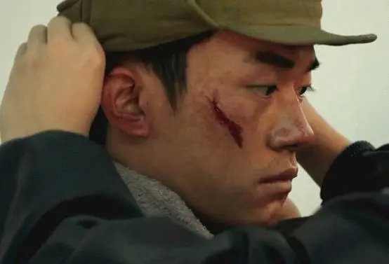 一场酣畅淋漓的胜利,《长津湖》终成国产战争片新的天花板休闲区蓝鸢梦想 - Www.slyday.coM 一场酣畅淋漓的胜利,《长津湖》终成国产战争片新的天花板休闲区蓝鸢梦想 - Www.slyday.coM