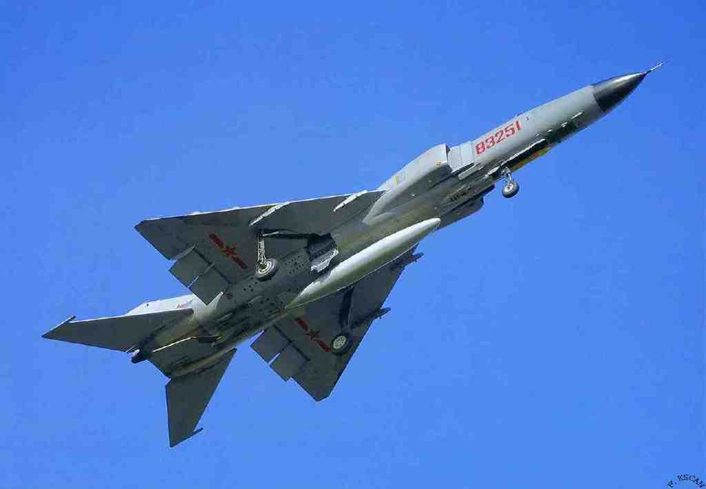 哪些战机可以接替歼-8II完成守卫海空的使命?|战斗机|战机|空战_新浪新闻