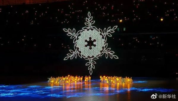 一起“高”举中国“梦”！这一幕燃爆了！开闭幕式原来是连续剧，这就是中国的浪漫！休闲区蓝鸢梦想 - Www.slyday.coM