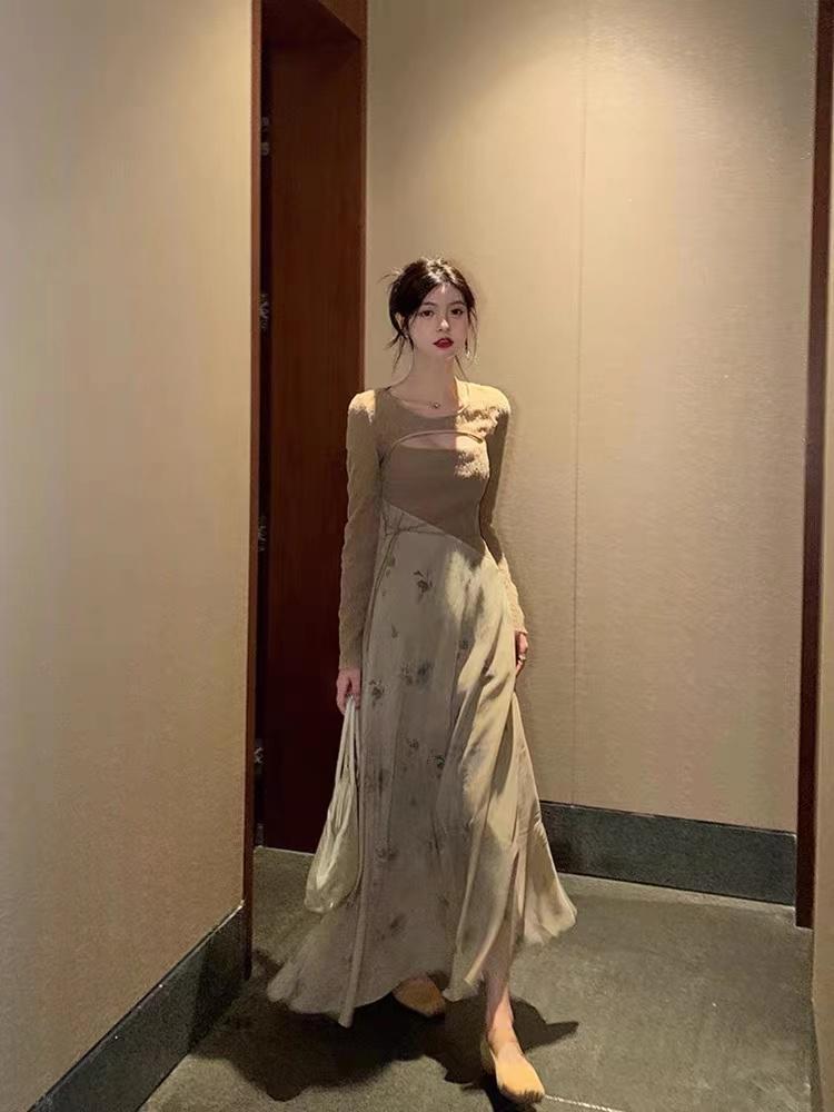 碎花裙穿搭法则,诸多明星爱豆,教你拿捏春日氛围感休闲区蓝鸢梦想 - Www.slyday.coM 碎花裙穿搭法则,诸多明星爱豆,教你拿捏春日氛围感休闲区蓝鸢梦想 - Www.slyday.coM