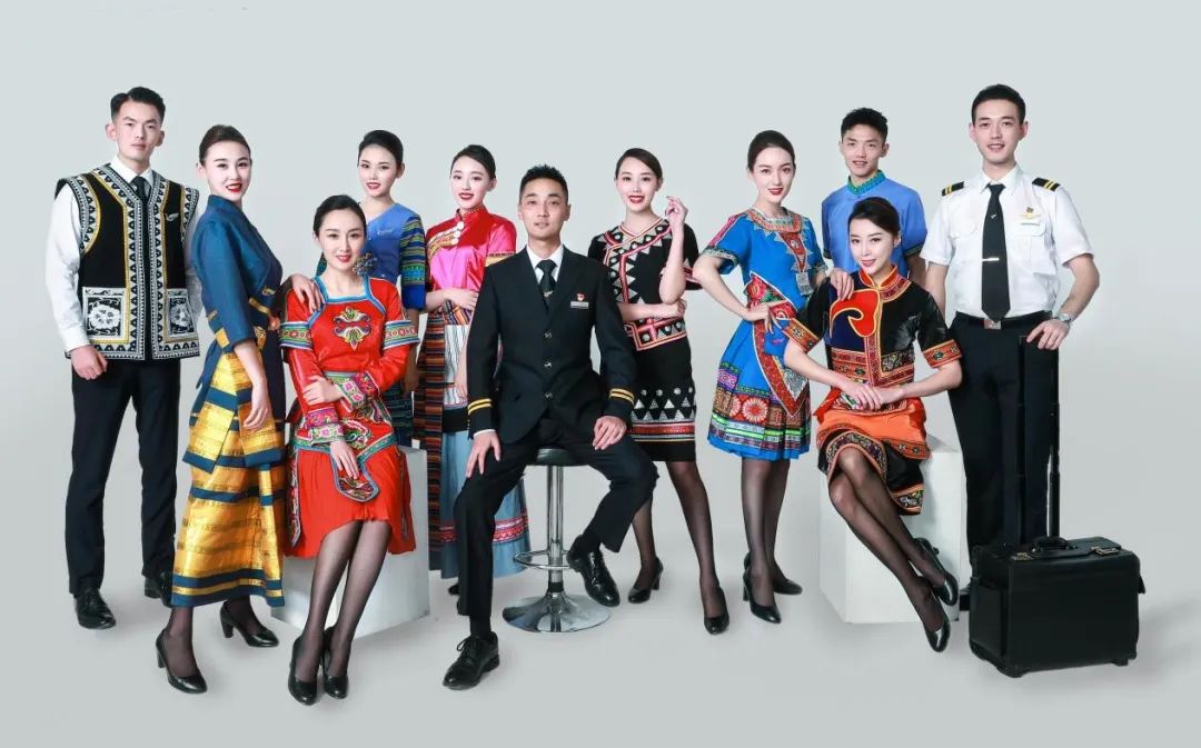 高原之花昆明航空阿诗玛优质示范组风采