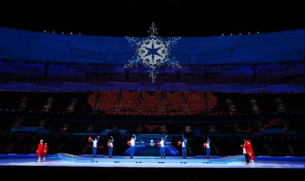 一起“高”举中国“梦”！这一幕燃爆了！开闭幕式原来是连续剧，这就是中国的浪漫！休闲区蓝鸢梦想 - Www.slyday.coM