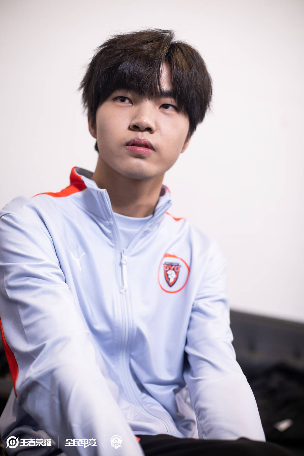 官方返图0330深圳dyg丶钎城