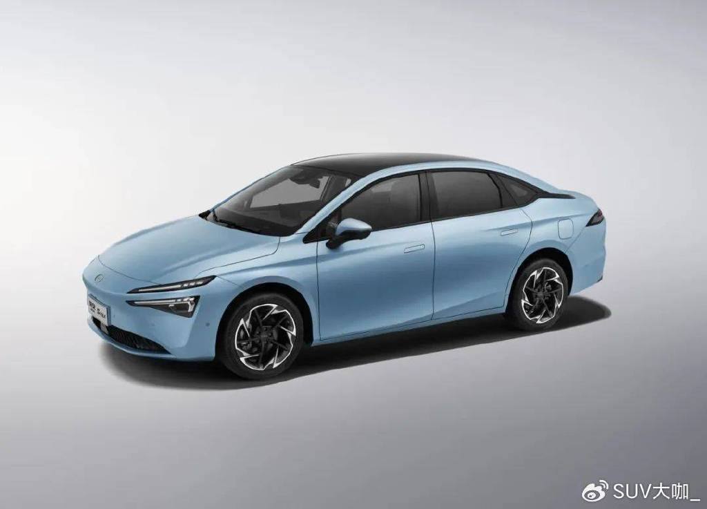 续航超600km，内饰更家用化，新款AION S MAX怎么选