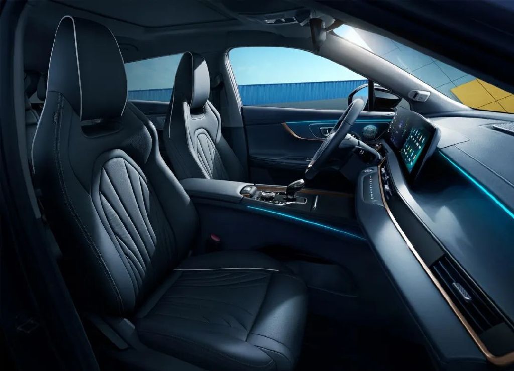 国产车都买不起了？这批新款SUV只需9万起，还是中国品牌最良心！