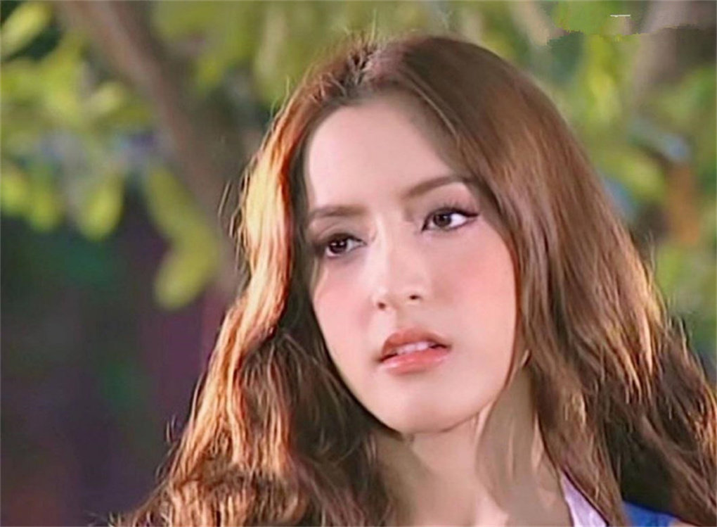 旋转的爱有毒女主pinky刚获保释女配yam和富豪丈夫就被抓