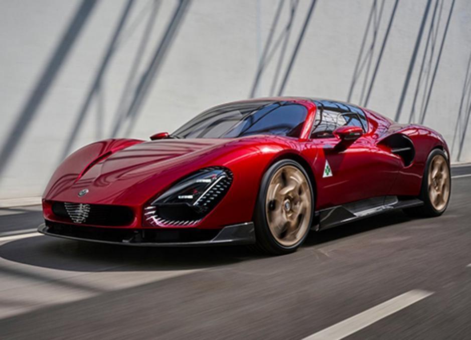 阿尔法罗密欧终于做出了一款能媲美兰博基尼法拉利的跑车了