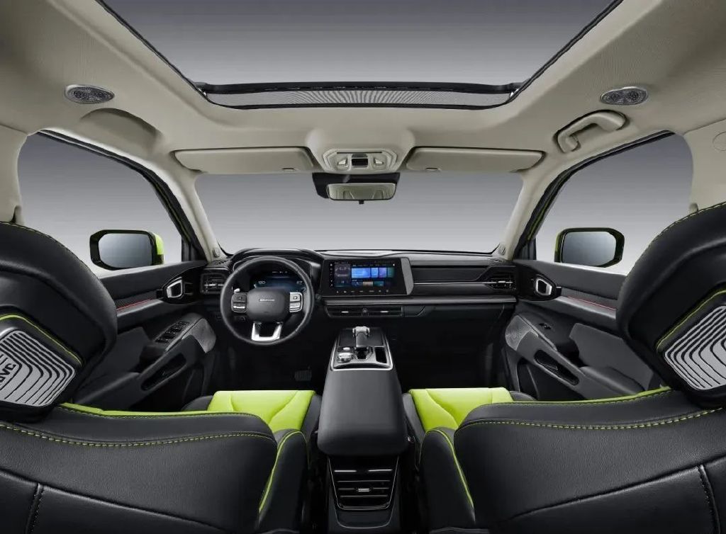 国产车都买不起了？这批新款SUV只需9万起，还是中国品牌最良心！