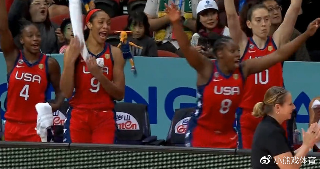女篮世界杯罕见一球：刚过中线就扔，稳稳压哨命中，堪称女版库里休闲区蓝鸢梦想 - Www.slyday.coM