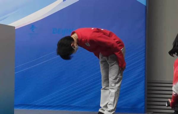 羽生结弦发布会万人空巷：“我和9岁的自己，完成了最好的4A”休闲区蓝鸢梦想 - Www.slyday.coM