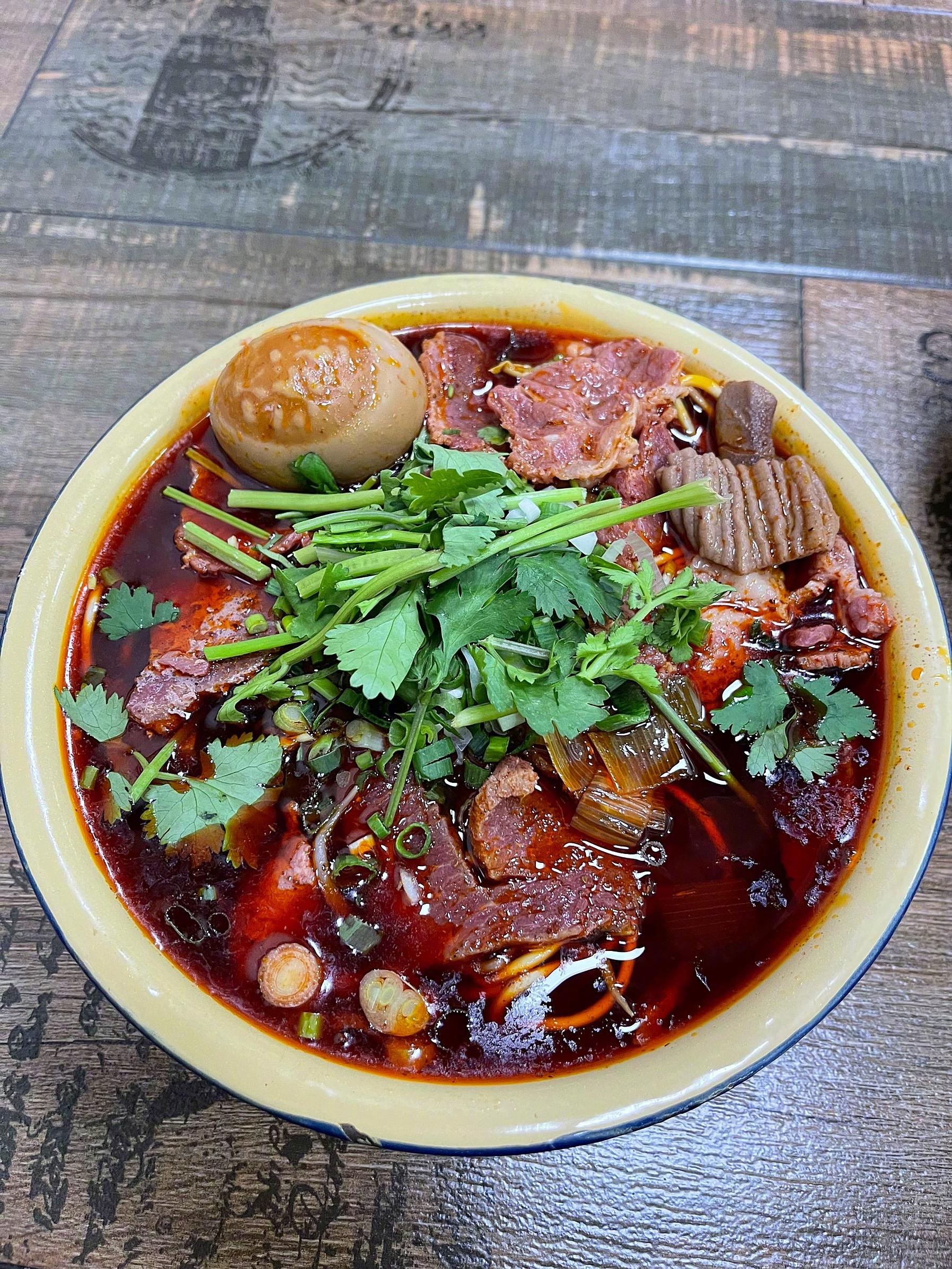 我这碗襄阳牛肉面你能给几分?_高清图集_新浪网