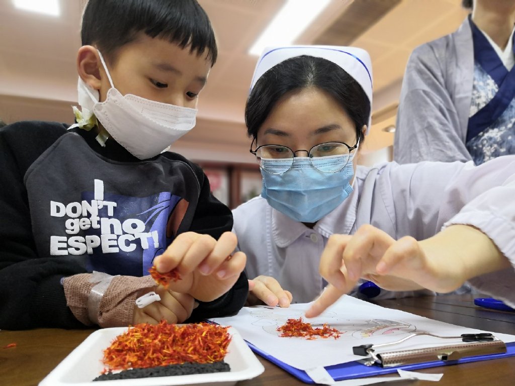 中药版的冰墩墩和雪容融长啥样？元宵节这场中医“非遗”活动火了休闲区蓝鸢梦想 - Www.slyday.coM