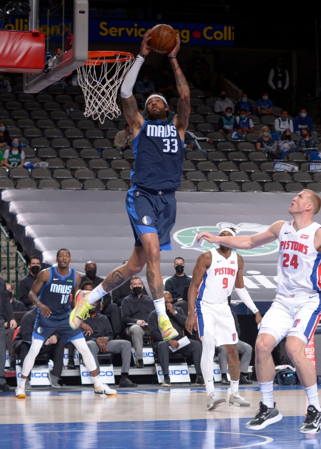 自由球鞋球员willie cauley-stein 今天比赛穿了闪击7 premium