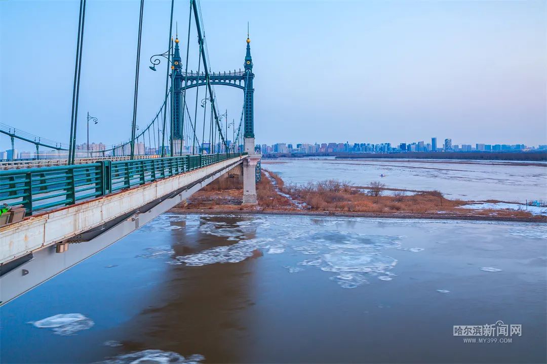 21日夜间到22日哈尔滨东北部等地大暴雪丨哈市交警全力应对暴风雪休闲区蓝鸢梦想 - Www.slyday.coM